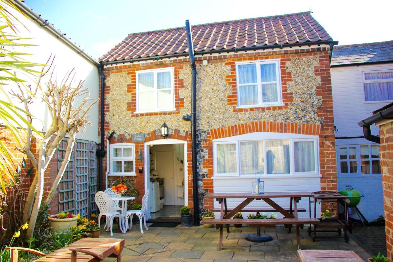 Romantic Flint Cottage On The Suffolk Coast Saxmundham Exterior foto