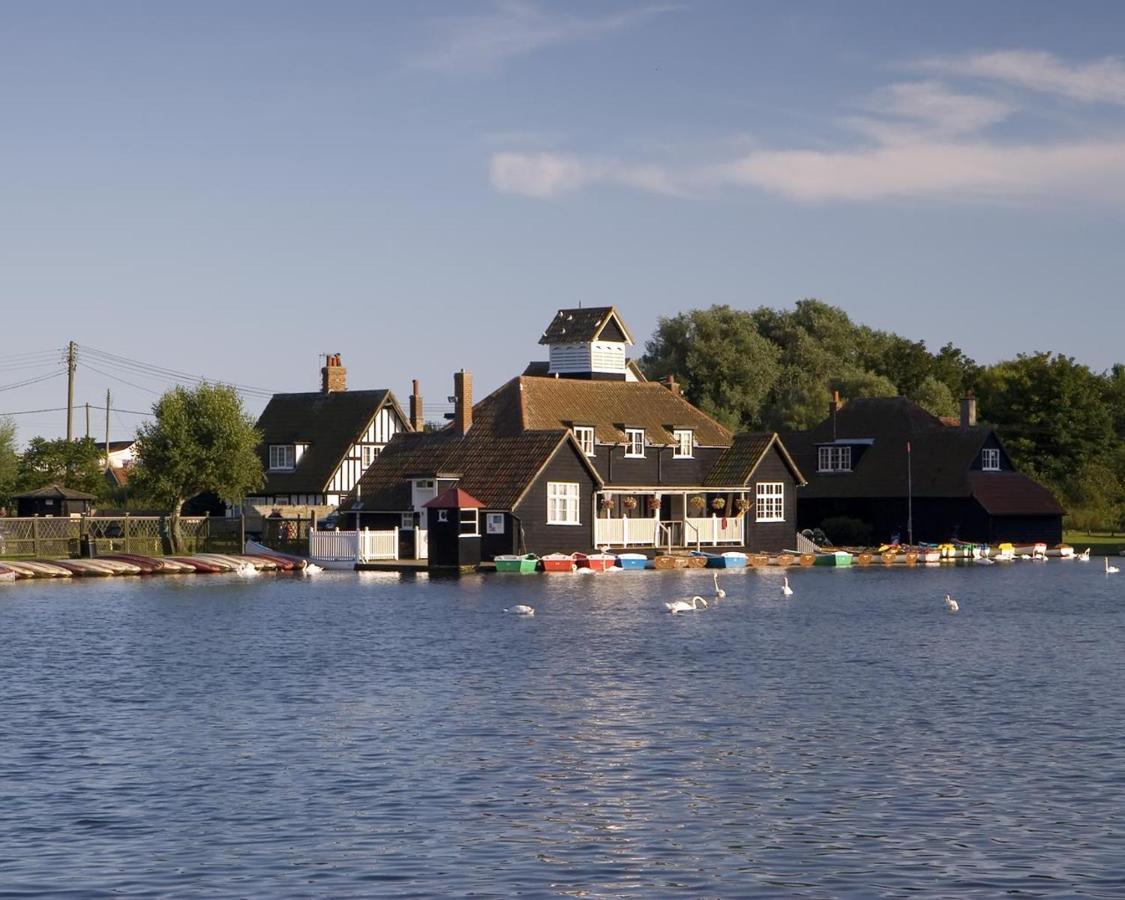 Romantic Flint Cottage On The Suffolk Coast Saxmundham Exterior foto